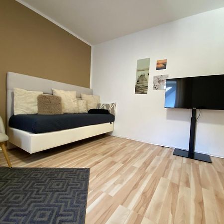 Sleep Well Apartments Detmold - Tempur Beds- Neu - Top Lage - Free Parking - Wifi Esterno foto